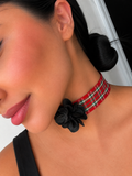 CHOCKER JUNINO FLOR PRETO