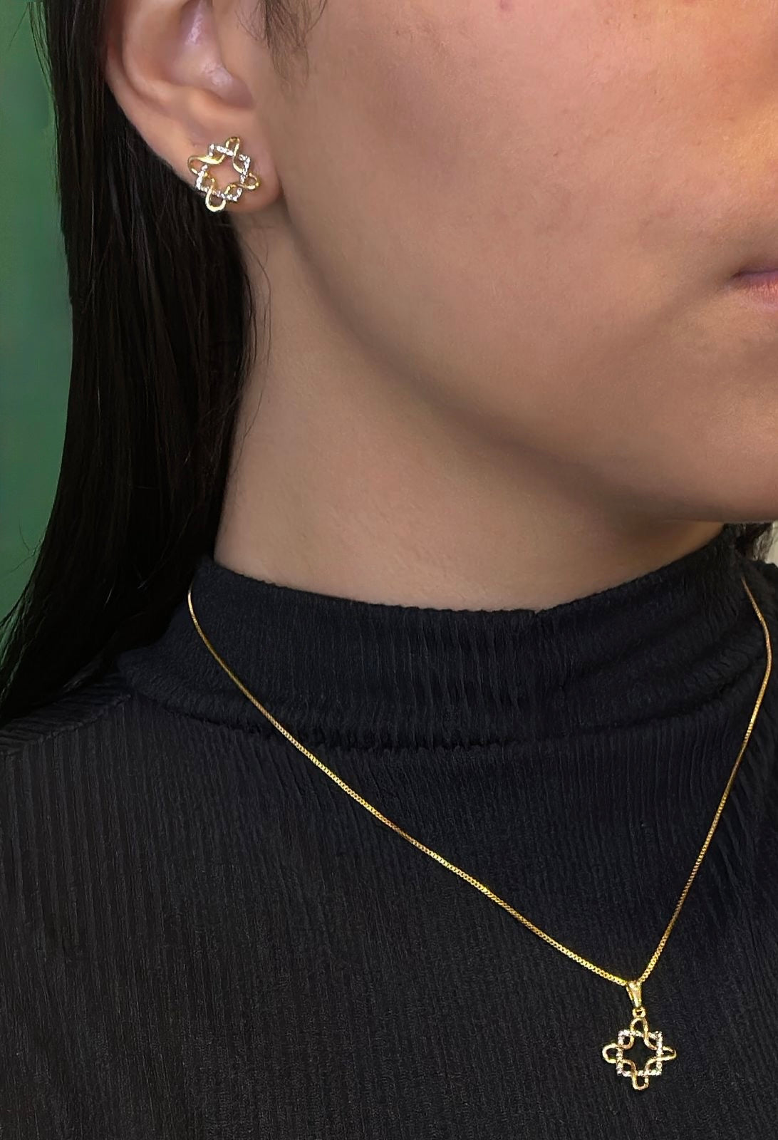 Conjunto Trevo com Corrente