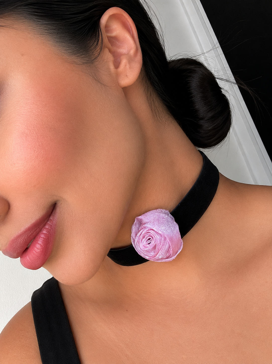 CHOCKER TECIDO FLOR ROSA