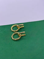 Brinco Elos Texturizados Dourado