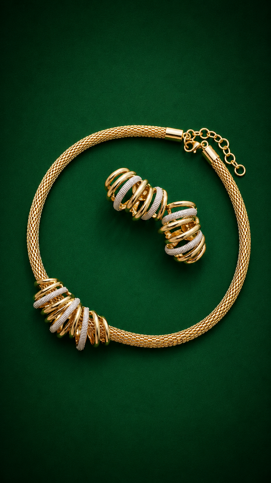 Conjunto Luxo Banhado a Ouro com Detalhes Texturizados – Colar + Brincos Elegantes