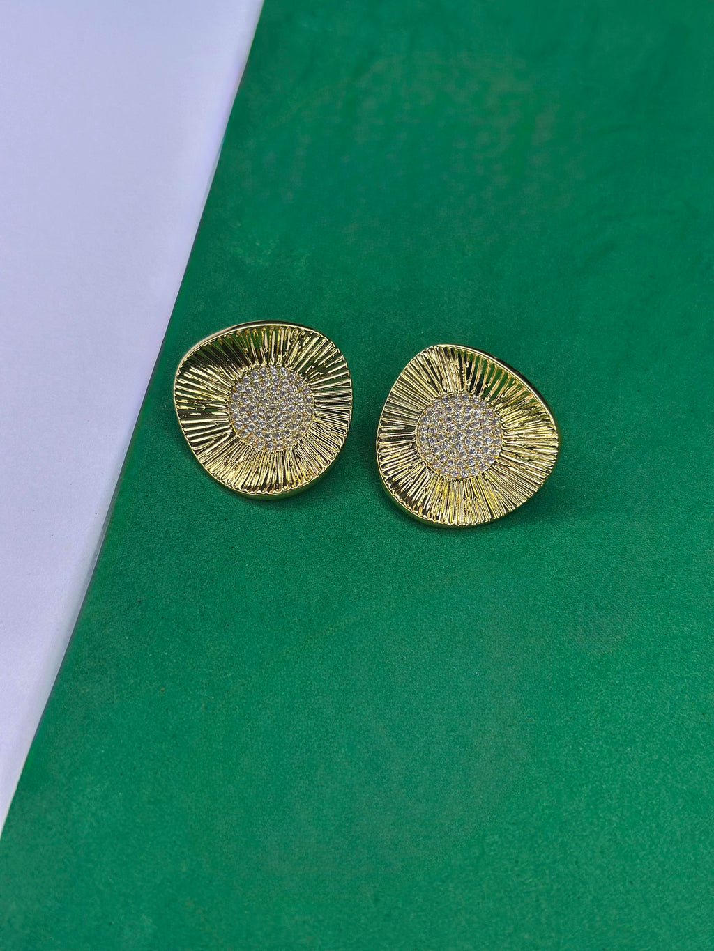 Brinco Solar Dourado