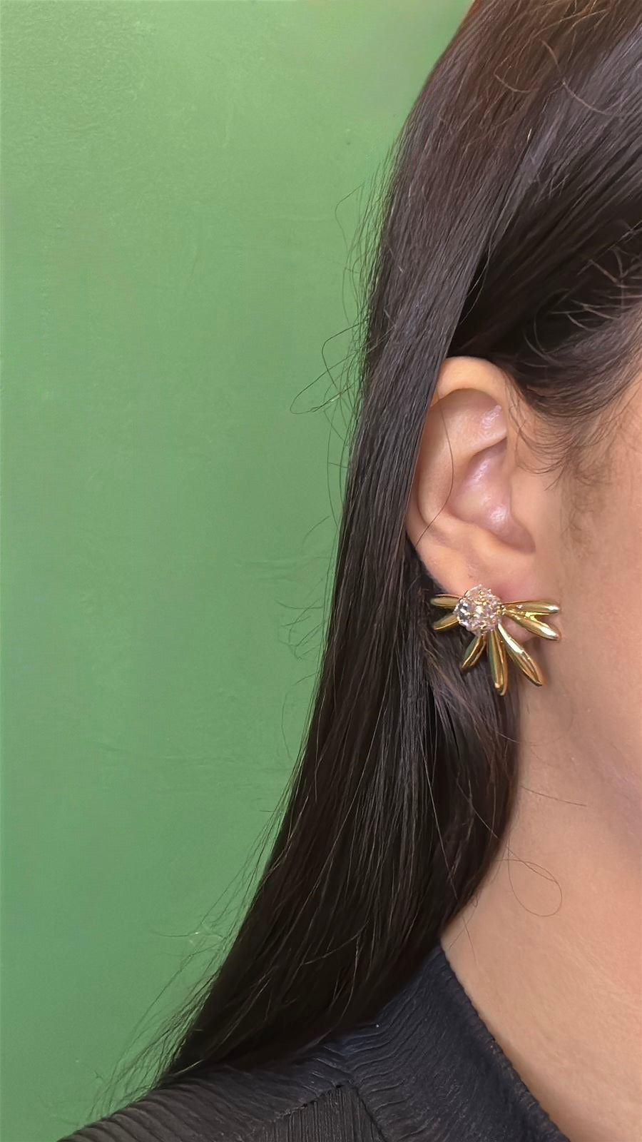 Brinco Flor Aurora Dourado