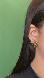 Brinco Flor Aurora Dourado